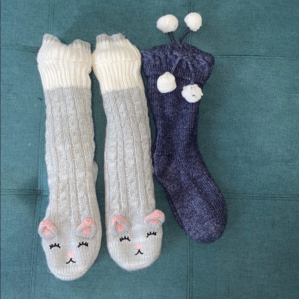 FUZZY SOCKS